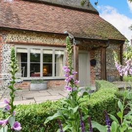 Peppercorn Cottage、Cheritonのホテル