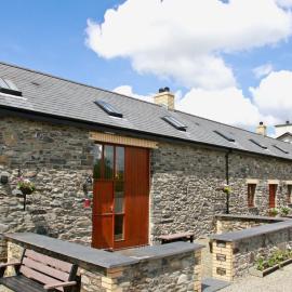 Bwthyn Derwen - Oa7, hotel em Ystrad Meurig