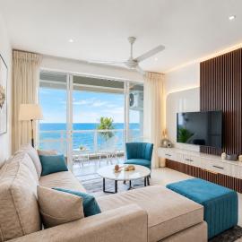 Luxury Beachfront Stay - Sheki Sands, hotel i Wattala