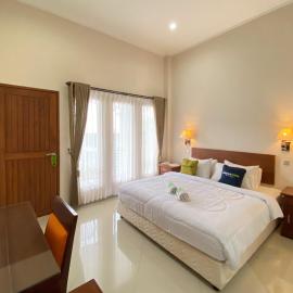 Urbanview Hotel Ratna Syariah, hotel din Sukobumi