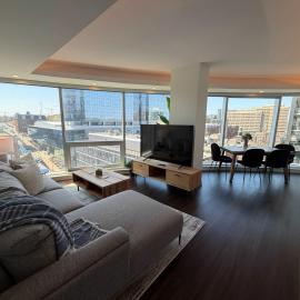 2 BR and 2 Bath downtown with panoramic view of city