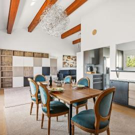 Hérault Terrace Premium 2-Bedroom Apartment with Terrace & in Agde, hotel v destinaci Agde
