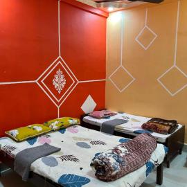 Snehalata Lodge, Hotel in Badarpur