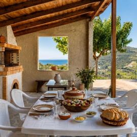 Sea View Retreat, hotel i Oxílithos