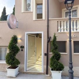 La Romantique Rooms and Apartments TROPEA, hotelli kohteessa Parghelia
