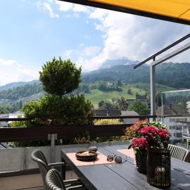 View Pilatus-Luxus-Maisonette mit Pilatusblick - 6 Personen - PP