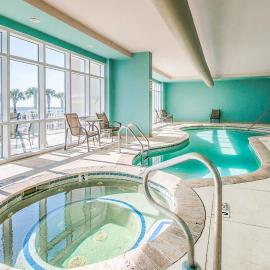 Spacious Beachview End Unit in Legacy Tower 1 -1001 - 3 bedroom 3 bath condo, hotel a Gulfport