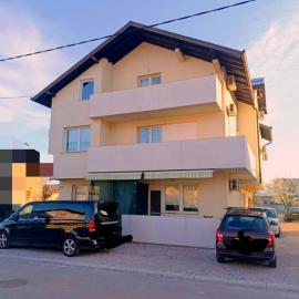 PAR, Hotel in Donje Mladice