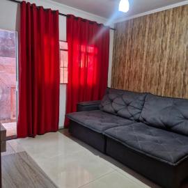 Casa com ótima localização, ao lado do Bosque Maia e próximo ao Aeroporto internacional de Guarulhos