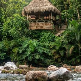 Sierra Tayrona hostel, hotel in El Zaino