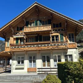 Lauterbrunnen Beautiful Staubbach apartment in a charming Chalet