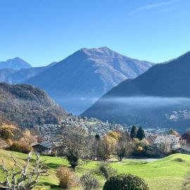 Chalet San Primo, hotel in Castiglione dʼIntelvi