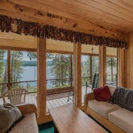 McCall Lakehouse Private Dock Beach & Grill