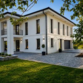 Berek Kúria, hotel i Sonkád