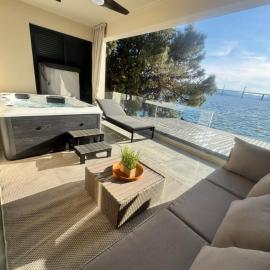 AUREA Sunset Bridge Suites - Seaside near Dubrovnik, Hotel in Klek