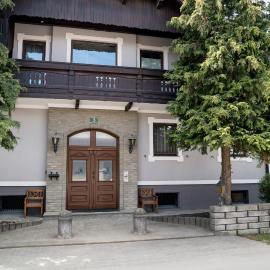 Claudias Ziegelhäuschen, hotel a Weißkirchen in Steiermark