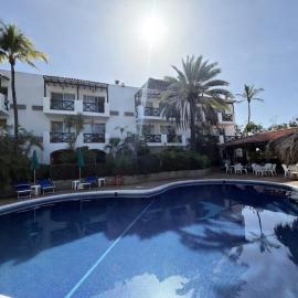 Hotel Coral Caribe, hotel a La Mira