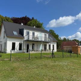 Arne - Ferienwohnung auf Hiddensee in Kloster, ξενοδοχείο σε Kloster