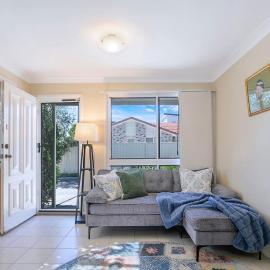 Bay Breeze, 3 bedroom home