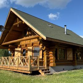 Domy z Bali nad jeziorem - Leśna Oaza