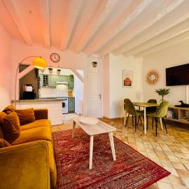 La Maison atypique - Gien hyper centre, hotel sa Gien