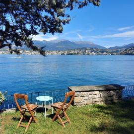 Ferienhaus am Luganersee mit Seesicht und Privatstrand