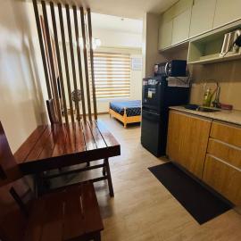 Refreshing Condo hotel, hotell i General Trias