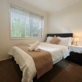 Bright Double Room O Winston Hills