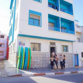 KAZA Wave Surf camp, hotel i Imsouane