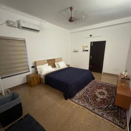 The Golden, Apartrooms