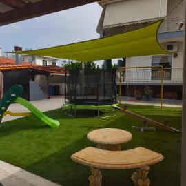 Rea's House Vrachati, hotel sa Vrahati