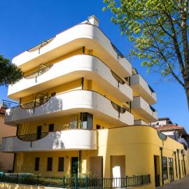 Residence Mediterraneo - Agenzia Cocal, hotel in Caorle