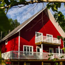 Chalet Rouge, hotel a New Richmond