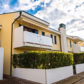 Gardenia Beach House