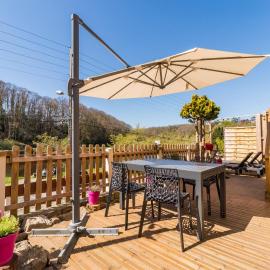 Terrasse charme & nature en coeur de Lannion, hotel in Lannion