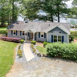 Evergreen - Lakefront home with dock, screened porch, AC & kayaks