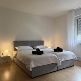 Wohnung Felsberg، فندق في Felsberg