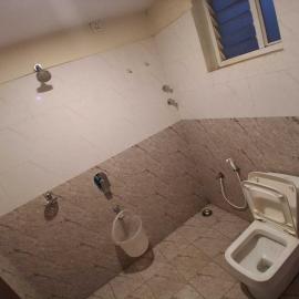 Hotel O SEERA ELITE, khách sạn ở Rājahmundry