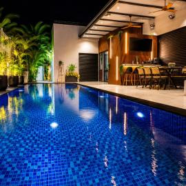 Royal Water Villa, hotel in Kiryat Ekron