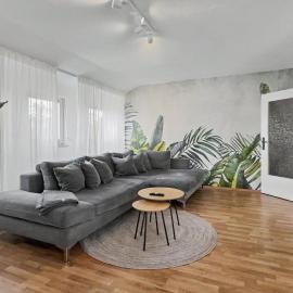 Amalfi Apartment Tropea - für 6 Personen - gemütlich & geräumig, hotelli kohteessa Kiedrich