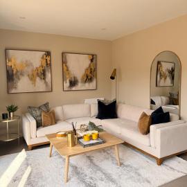 Stunning Modern 4 Bedroom House in London, hotel en Londres