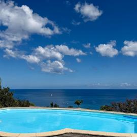 Espace Harmonie Deshaies - Vue Mer & Piscine Panoramique โรงแรมในเดเอ