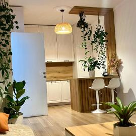 Plant apartment