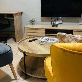 DL Apartments, hotell sihtkohas Palapye