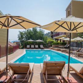 GreKa Ionian Suites, hotel en Agia Efimia