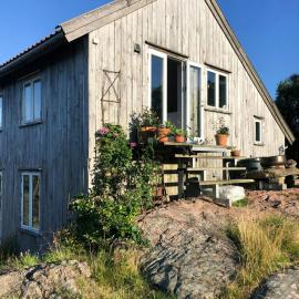 Architect-Designed House With Pier In Ny Hellesund – hotel w mieście Søgne
