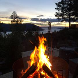 High standard In nature One hour from Oslo Fantastic wiews - Family friendly, hotel din Eina