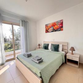 Elysia Park 13 - Cozy Home with 2 Bedrooms - Pool, Gym, Center Paphos