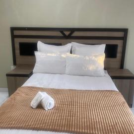 Silver Lining Guest House, hotel Middelburgban