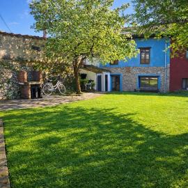 Casa en Poo Llanes con jardín cerca playa - Conce, hotel sa Poo de Llanes